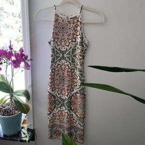 Joe & Elle- Mid length, form fitting, Paisley Dress (xs)